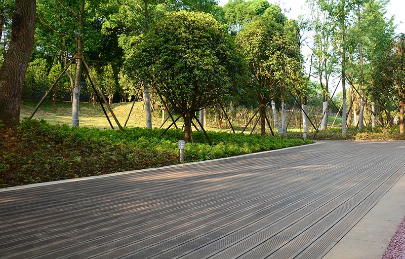 Commercial Bamboo Decking for Hotels and Parks