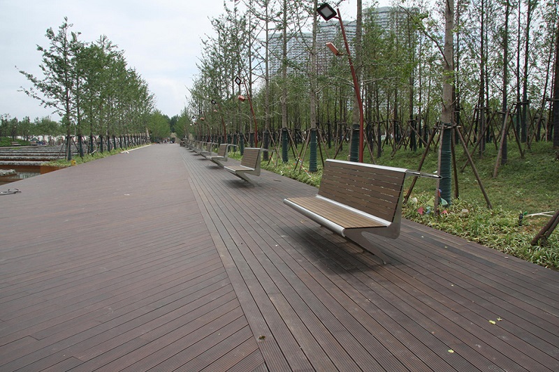 Commercial Bamboo Decking: Why Hotels and Parks Are Switching to Strand Bamboo