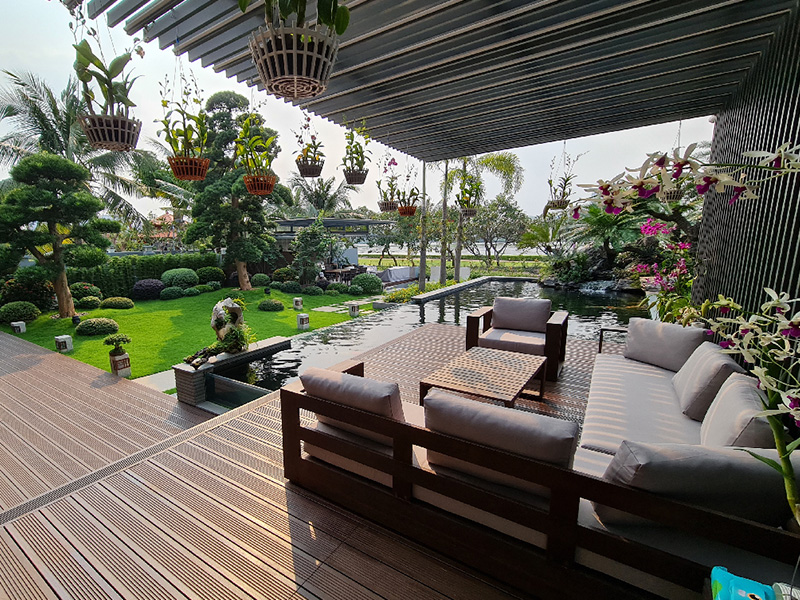 Waterfront Villa Lounge & Pond Pavilion Deck